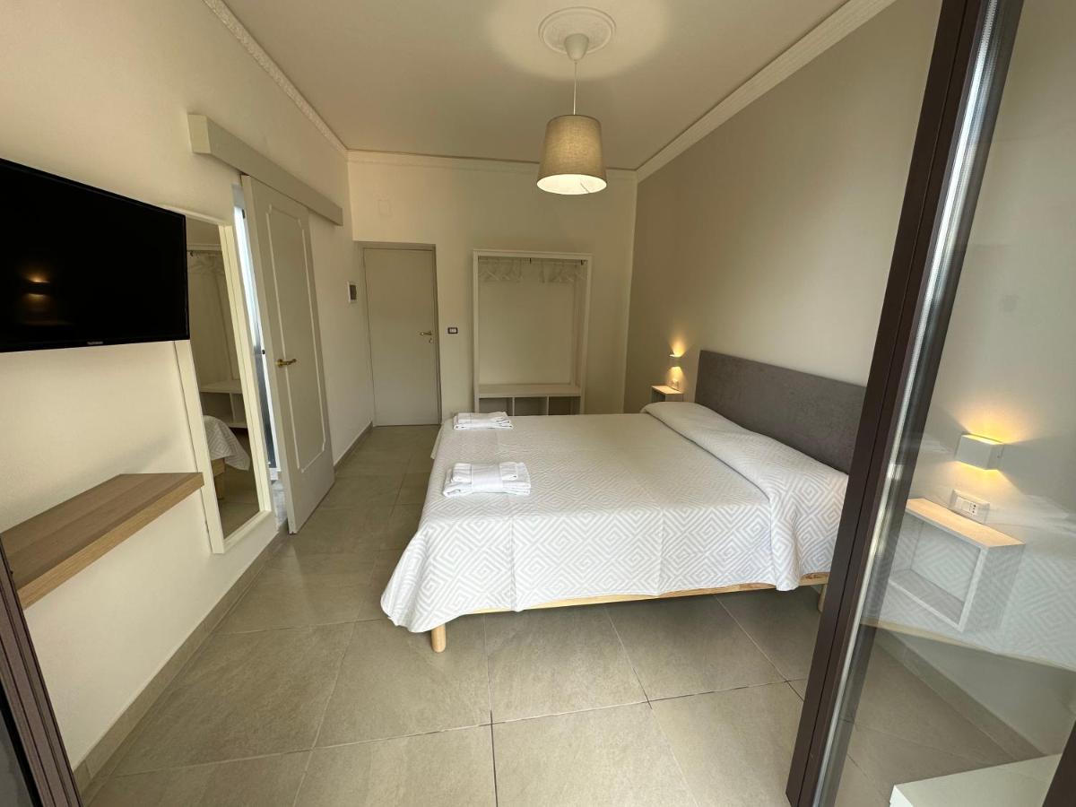 Mira Taormina Rooms Exteriör bild