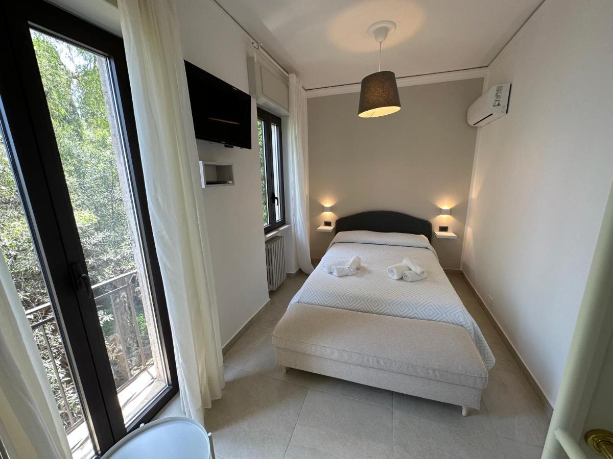 Mira Taormina Rooms Exteriör bild