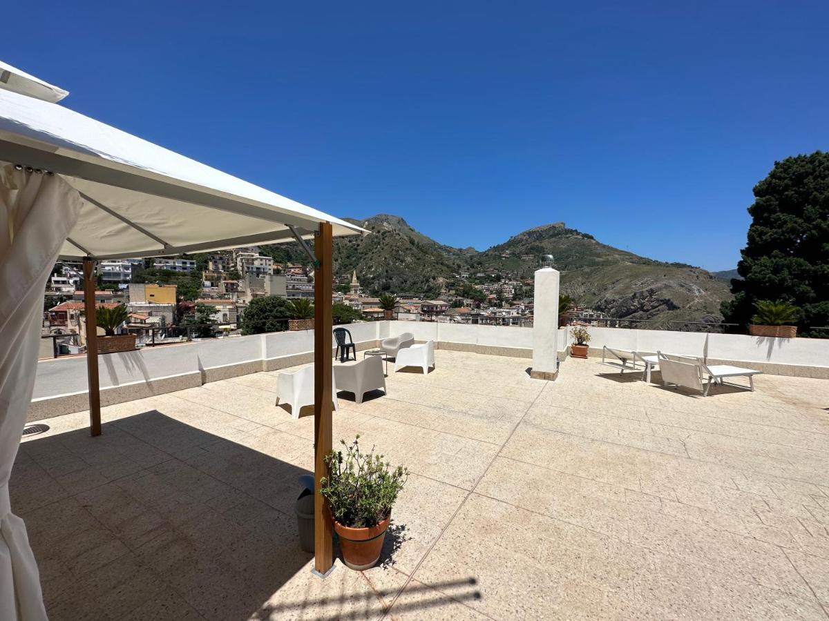 Mira Taormina Rooms Exteriör bild